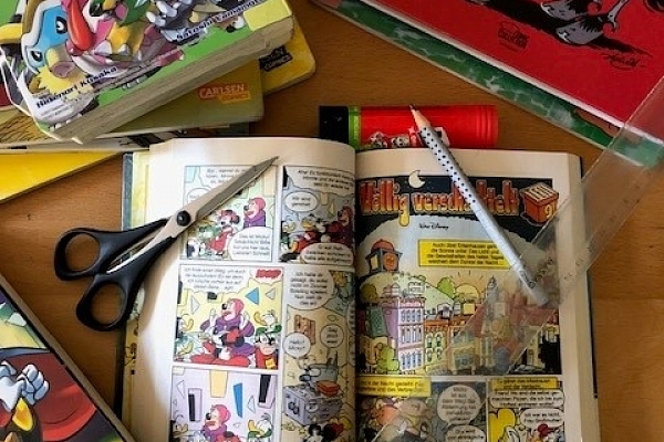 Kreativ mit Comics in der Bibliothek Niederholz